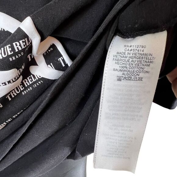 True Religion Screen Print T-shirt - Picture 5 of 7